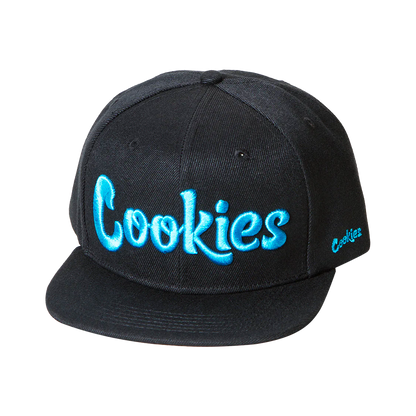 Casquette Snapback Cookies Goodies noire avec logo bleu, style décontracté et tendance pour un look streetwear.